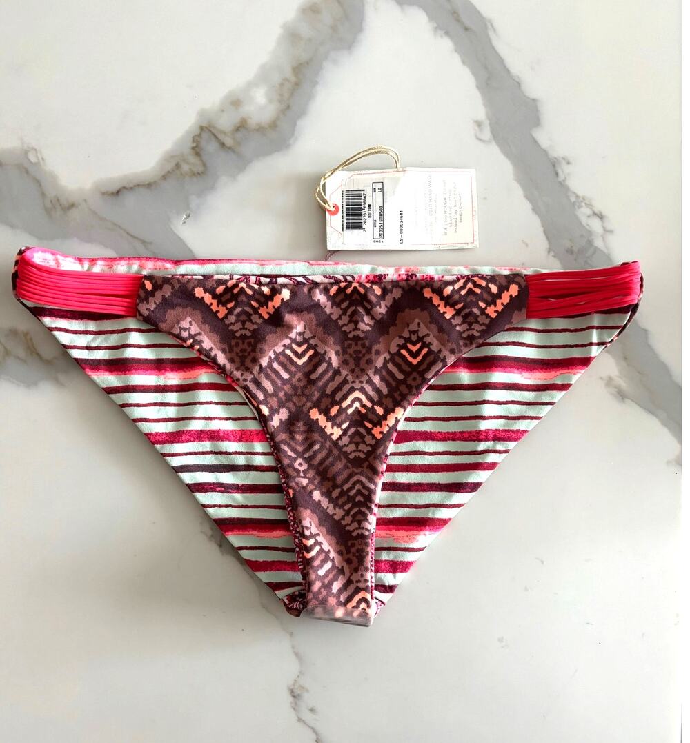 MAAJI REVERSIBLE BIKINI BOTTOMS NWT SIZE LARGE